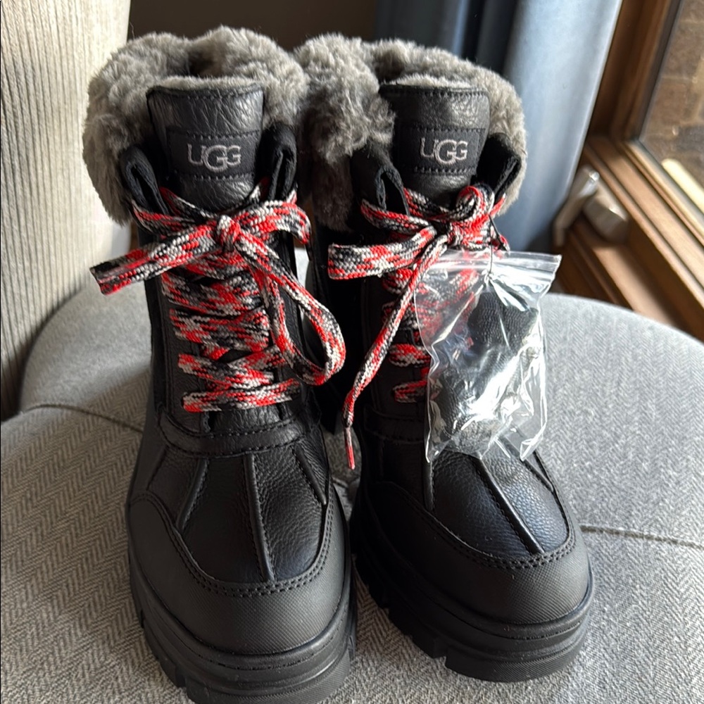UGG Ashton Addie Black and Red Winter Boots with Faux Fur Trim